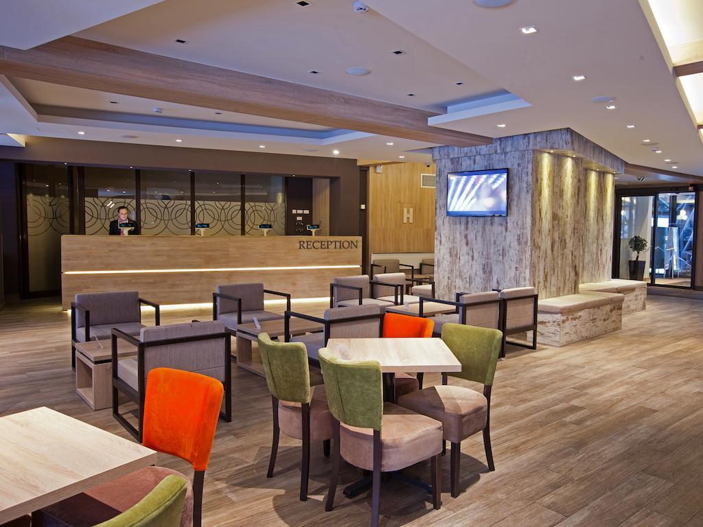 קופאוניק Hotel Angella מראה חיצוני תמונה